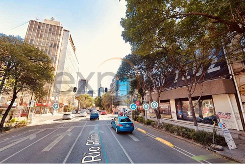 Imagen 8 de 10 de Estupendo Local Comercial En Esquina Ubicado En Colonia Cuauhtémoc.