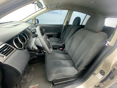Imagen 13 de 20 de Nissan Tiida Hb Automatico 1.8