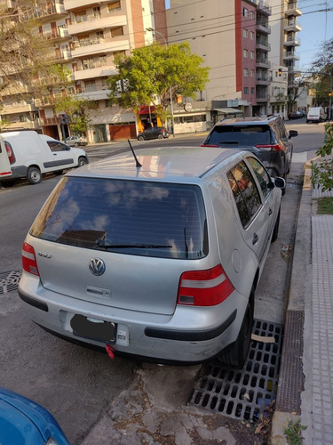 Volkswagen Golf 1.6 Comfortline