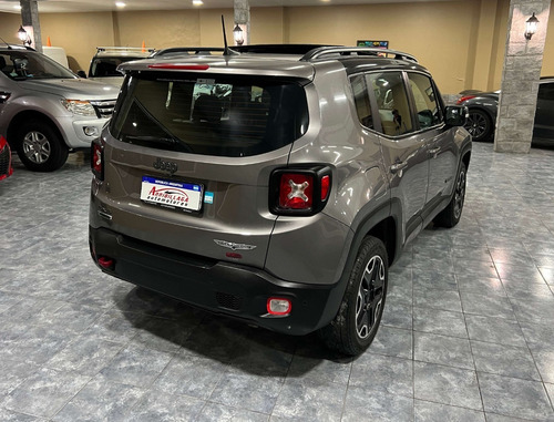 Jeep Renegade 2.4 Trailhawk At9 4x4