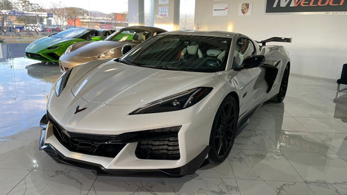Chevrolet Corvette 5.5 V8 Z06 Coupe 70 Aniversario