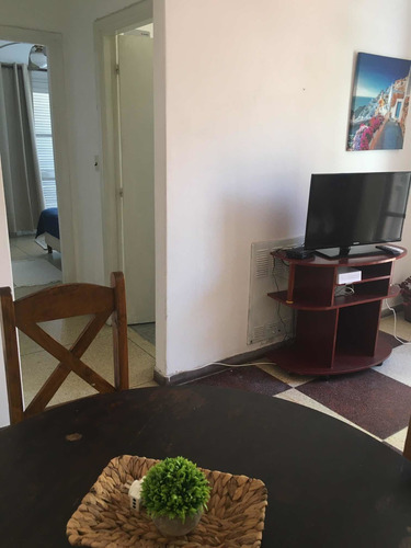 Imagen 22 de 30 de Gorlero Apto 1 Dorm Mejor Ubicación