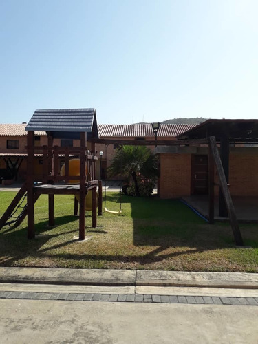 Imagen 11 de 15 de Townhouse Obra Gris Manantial 128m2