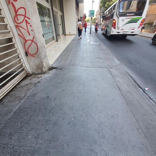Imagen 8 de 12 de 100% Financiamiento. Departamento Cercano A Metro Moneda