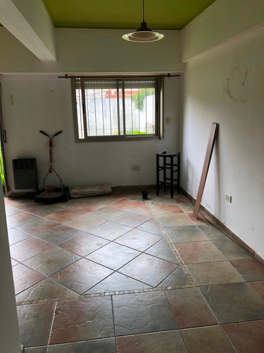 Imagen 3 de 14 de Depto En Pb Con Patio En 115 E 66 Y 67