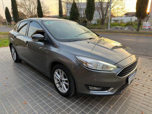 Ford Focus III 2.0 Se Plus Mt