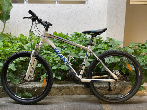 Bicicleta Giant 26 Mtb