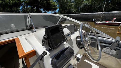 Imagen 13 de 25 de Lancha Cuddy Prinz Cabin 750 2021 Yamaha 150 Hp 4 Tiempos