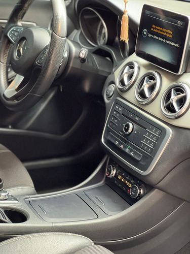 Mercedes-Benz Classe GLA 1.6 Enduro Turbo Flex 5p