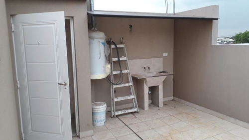 Imagen 16 de 18 de Departamento De 2 1/2 Ambientes En San Justo