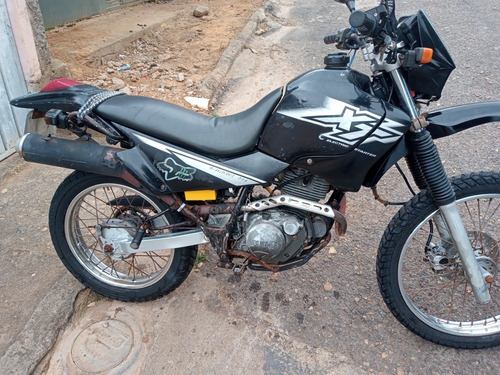 Imagem 2 de 3 de Yamaha Xt225
