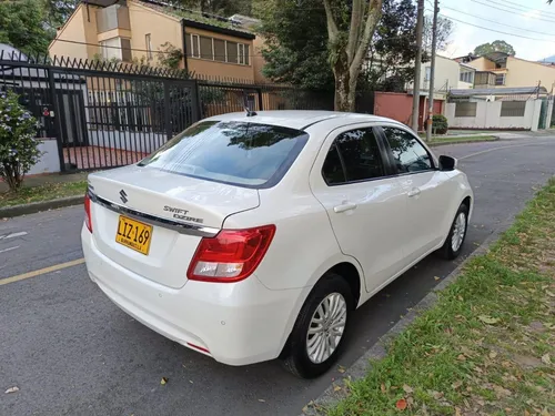Suzuki Swift 1.2 Dzire At