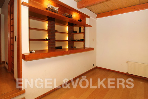 Arriendo Gran Casa Con Cancha De Tenis
