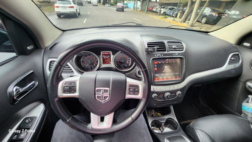 Dodge Journey 2.4 Sxt 7 Pasj At
