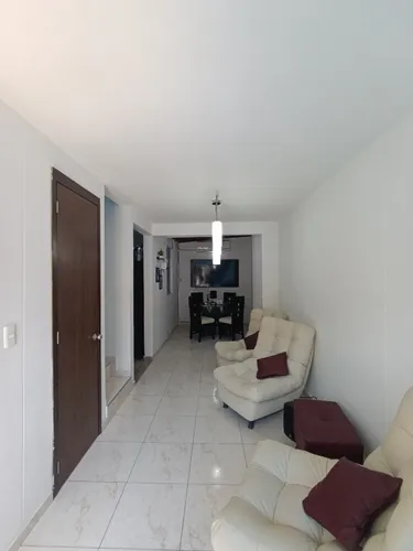 Casa En Venta En La Primavera. Cod V30202