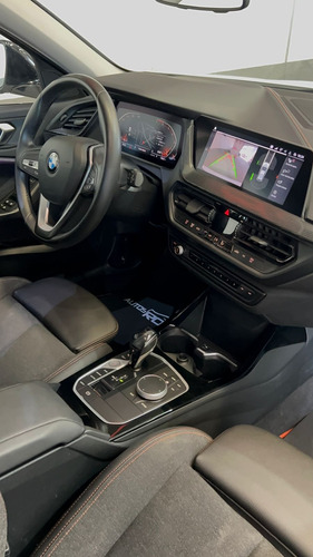 Bmw Serie 1 1.5 118i Hatch Back At