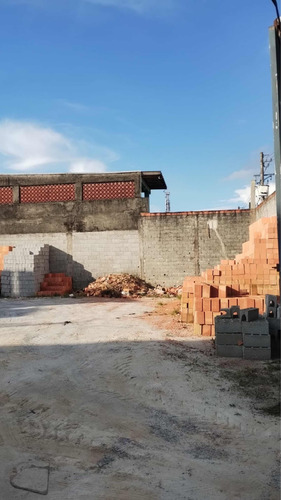 Dois Terrenos Com 518 M2 Região De Cidade Tiradentes