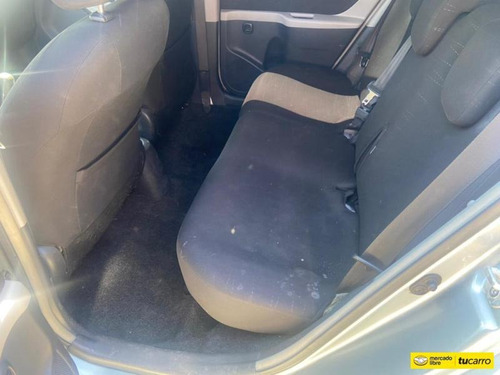 Toyota Yaris Sincrónico