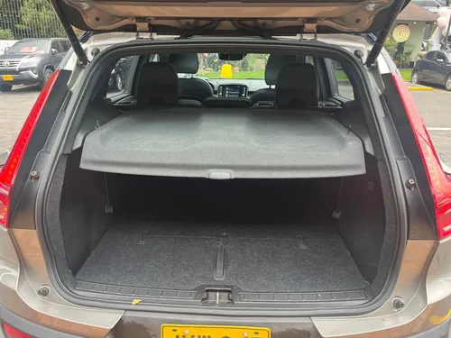 Volvo XC40 2.0 Hibrid