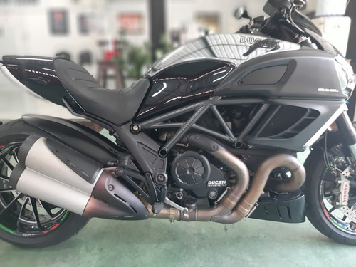 Imagem 1 de 15 de Ducati Diavel Cromo 2013