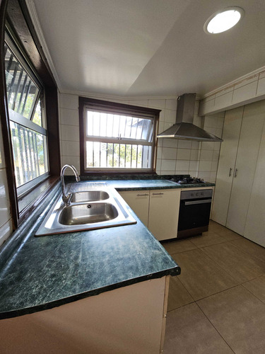 Amplia Casa En Venta En Parcela (82309)