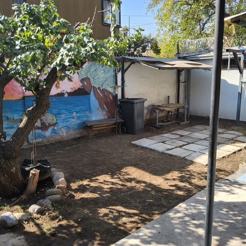 Casa De 1 Piso En Excelente Sector De Macul
