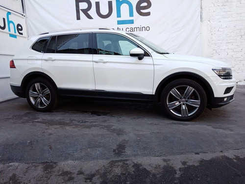 Imagen 2 de 15 de Volkswagen Tiguan 2018 2.0 Highline At