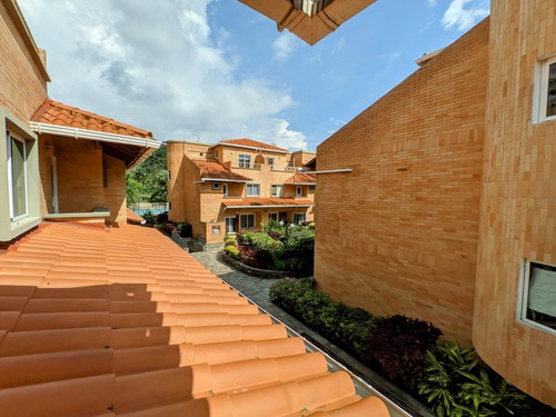 Imagen 10 de 25 de Town House En El Conjunto Exclusivo En Villas Del Country, Guataparo Terrazas Del Country Club Fg