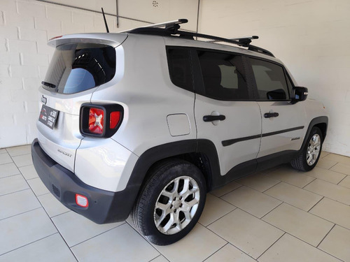 Jeep Renegade Sport 1.8 4x2 Flex 16v Aut.