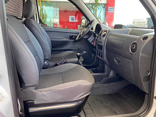 Imagem 3 de 11 de Peugeot Partner Furgao 1.6 16v 5p 2018