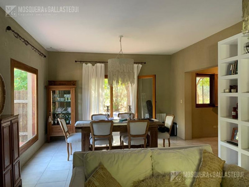 Imagen 7 de 27 de Venta / Alquiler - Casa En Talar Del Lago 1