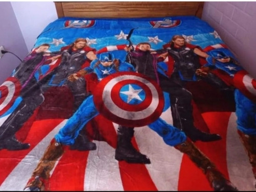 Manta Disney De Capitán América 
