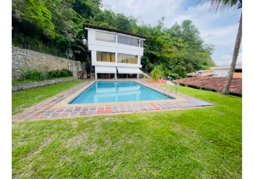 Casa En Prados Del Este