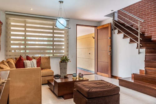Imagen 4 de 17 de Venta De Casa En Envigado, Loma De Cumbres