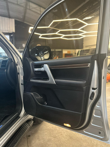 Toyota Land Cruiser 4.5 Td 200 Vx 265cv At W/floormat