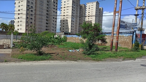 Terreno En Venta En Av. Raul Leoni Vía La Caracola  Ic-00123