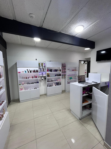 Local En Alquiler Centro Comercial Andino Barrio Obrero /im