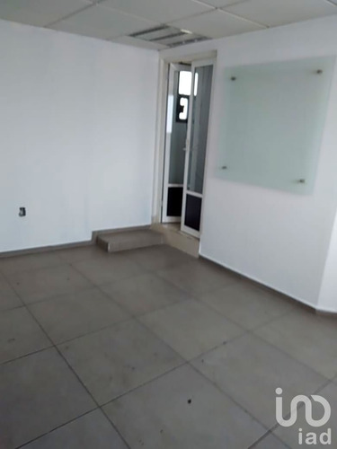 Renta Edificio 0 Ambiente La Joya Ixtacala