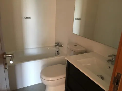 Townhouse, Departamento De Tres Niveles Con Azotea Privada