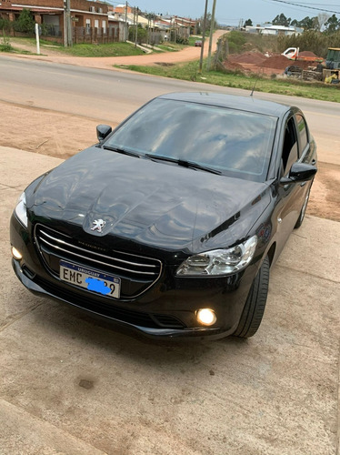 Imagen 2 de 7 de Peugeot 301 2015 1.6 Allure Plus