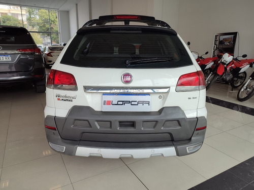 Imagen 5 de 7 de Fiat Palio Weekend Adventure 1.6
