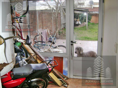 Amplia Casa Sobre Av Tucuman En San Bernardo - Permuta Por 2 Unidades!!