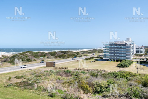 Penthouse Primera Fila Playa Brava- Ref: 3647