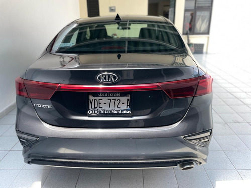 Kia Forte 2.0 Lx Mt