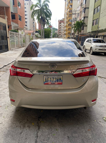 Imagen 5 de 8 de Toyota Corolla Gli