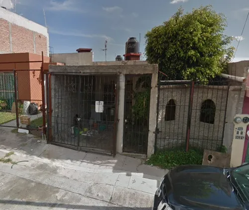Sk17 Hermosa Casa En Venta, En Excelente Estado Ideal Para Iniciar Tu Patrimonio En La Ermita Leon Gto, Pago Accesible En 2 Exhibiciones, Solo Recursos Propios. No Infonavit