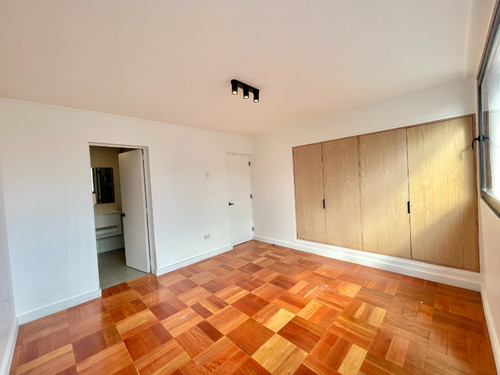 Barrio Del Inca, Casa Completamente Remodelada, 3d 3b 2estac