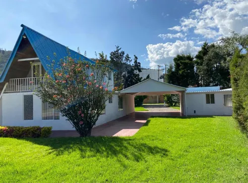 Casaquinta Con Apartaestudio 1500mtrs
