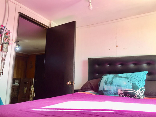 Departamento En Venta De 2 Dorm. En San Bernardo