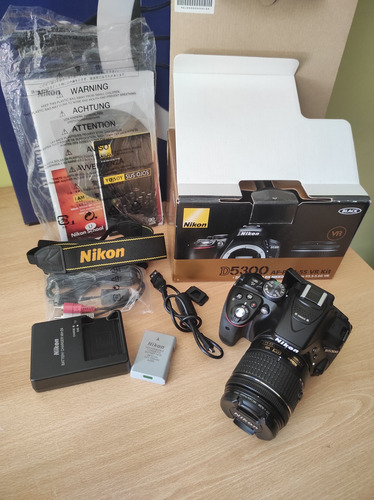 Camara Nikon Mod. D5300 Accesorios Completos Sin Detalles 